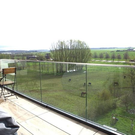 Peaceful Modern 2 Bedroom Penthouse With Nice View Hesperange Exterior foto