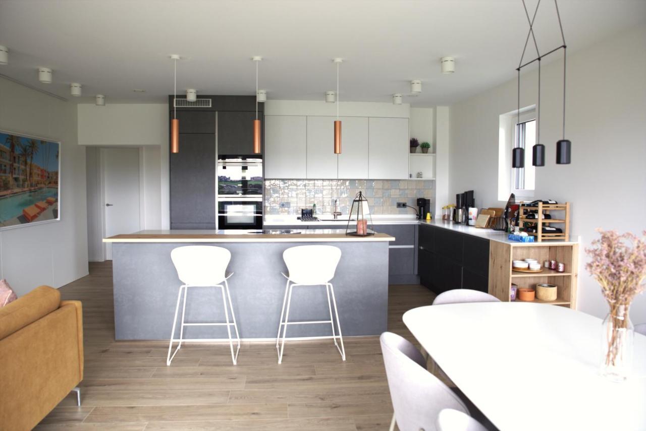 Peaceful Modern 2 Bedroom Penthouse With Nice View Hesperange Exterior foto