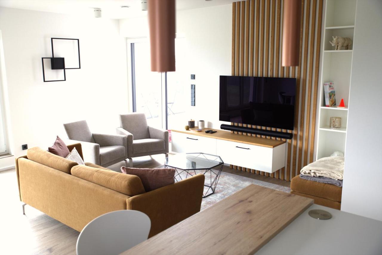 Peaceful Modern 2 Bedroom Penthouse With Nice View Hesperange Exterior foto