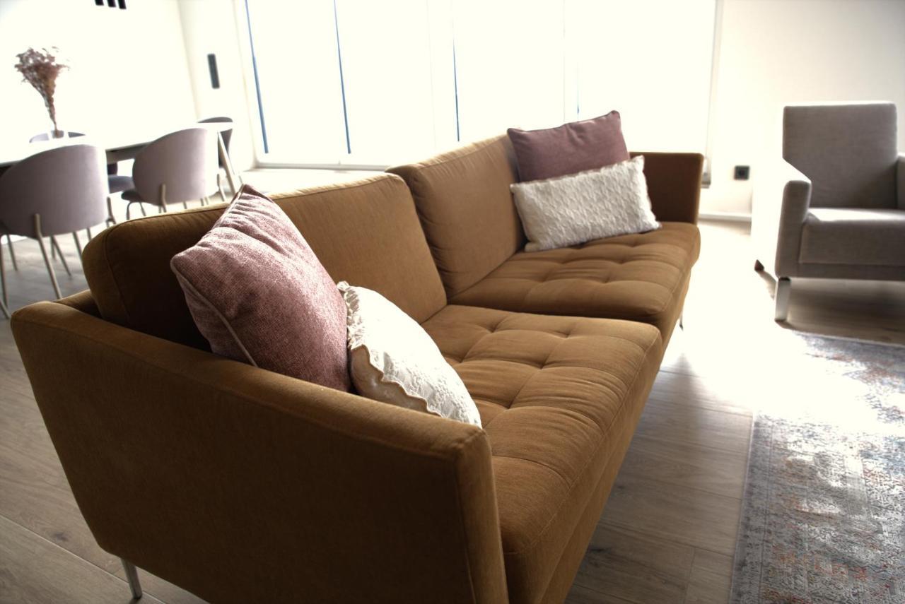 Peaceful Modern 2 Bedroom Penthouse With Nice View Hesperange Exterior foto